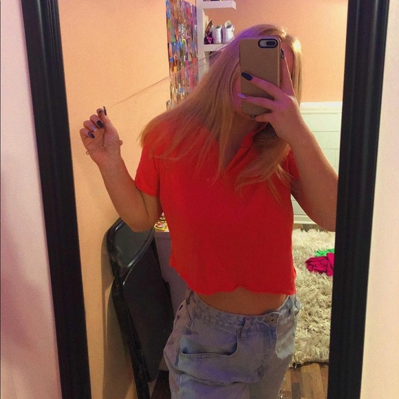 Collared Crop Top - Picture 1 of 1